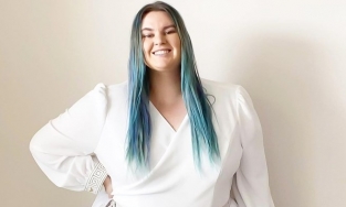 Sarah Hambly tự thiết kế 113 chiếc váy dạ hội trong suốt 4 năm