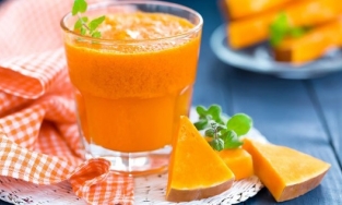 15 lợi ích của nước ép bí ngô đối với làn da, mái tóc và sức khỏe