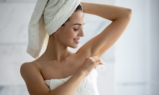 Nguyên nhân gây ra mùi cơ thể và mẹo giảm mùi cơ thể hiệu quả