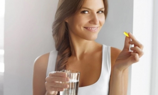 Bật mí cách trị mụn bằng vitamin E hiệu quả