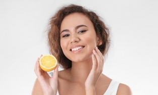 Cuối tuần có hẹn? Đây là cách trị mụn nhanh mà nàng cần biết