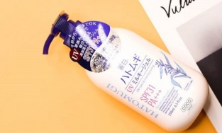 Sữa dưỡng thể Hatomugi có tốt không?