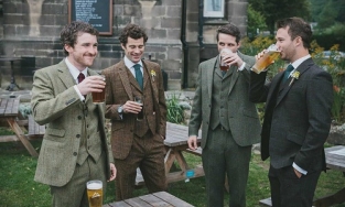 Cảm hứng từ vải dạ dành cho những quý ông yêu thích sự cổ điển