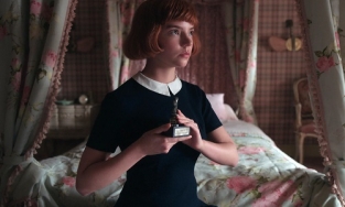 The Queen’s Gambit: Thiên tài cờ vua đẹp ngang ngửa Emily in Paris