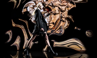 Versace Thu-Đông 2020: Đi tìm thời vàng son 