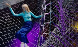 Giấc mộng thời niên thiếu trong BST thời trang mới nhất của Raf Simons