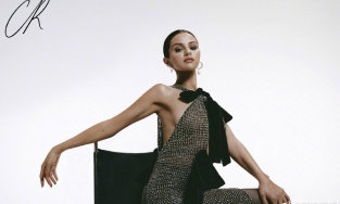 Xinh đẹp trên tạp chí nhưng ngoại hình gầy gò của Selena Gomez mới đáng bàn