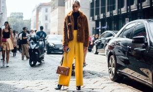 Nằm lòng 3 tips này để diện áo khoác lông đi quẩy cuối năm thật sang