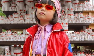 Fashionista nhí 10 tuổi gợi ý phối đồ theo phong cách retro