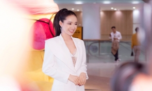 Từ 'hotgirl bánh giò' đến CEO hàng hiệu, Nhã Phương giờ đã khác 