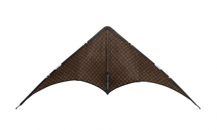 Tuổi thơ của nhà giàu: Chơi diều Louis Vuitton giá 10.400 USD 