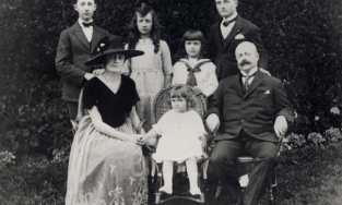 Miss Dior - câu chuyện tôn vinh người hùng chiến tranh 