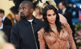 Nhìn lại khoảnh khắc thời trang sẽ không bao giờ có lại của Kim Kardashian và Kanye West
