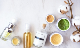 5 món phải có trong túi đồ làm đẹp đi du xuất Tết Nguyên đán 