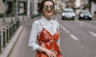 Tết Tân Sửu, mặc đồ đỏ tinh tế sao cho không giống bao lì xì di động?