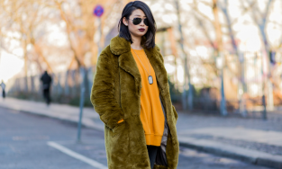 Khai Xuân mặc đồ màu gì để hợp mệnh, hợp phong thủy?