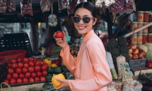 Hà Tăng chụp ảnh áo dài từ năm Tý nhưng sang đến năm Sửu mới chịu up 