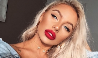 Trang điểm son đỏ làm sao để không bị “dừ”