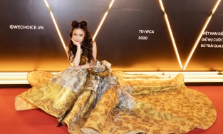 Hoàng Thùy Linh ưa thích diện trang phục mang họa tiết dân tộc 