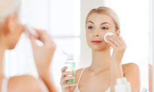 Tự khiến làn da xuống cấp nếu còn tiếp tục dùng 4 sản phẩm dưỡng da này 