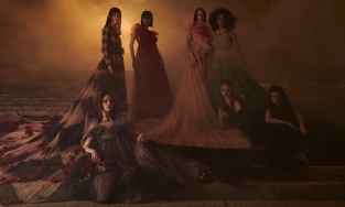 Dior Thu Đông 2021: Đi tìm chính mình 