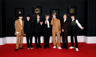 Thời trang Grammy 2021: Đẹp nhất và khó cảm nhất