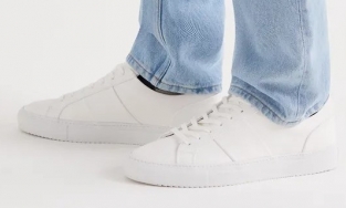 Giày sneakers được làm từ bã nho