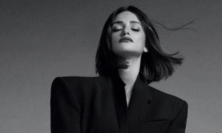 Nhan sắc cực phẩm của Penelope Cruz trên bìa Instyle Tây Ban Nha