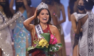 Tân HHHV Thế giới 2020: Sở hữu nhan sắc thu hút, body đẹp chuẩn và gu thời trang cá tính