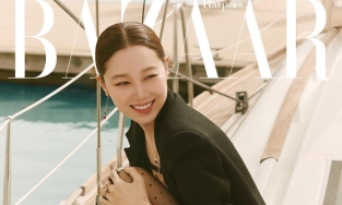 'Chị đại' Gong Hyo Jin khoe vẻ đẹp không tuổi trên bìa Harper's Bazaar 