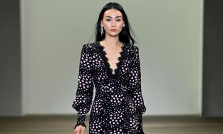 Thùy Trang Next Top Model catwalk tại Tuần lễ thời trang Australia 