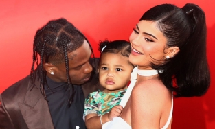 Kylie Jenner lập thương hiệu thời trang dành cho trẻ em 