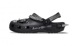 Dép Crocs cực ngầu mang đậm phong cách Punk Rock