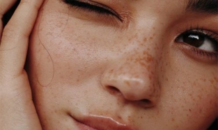 5 sai lầm khi rửa mặt khiến làn da ngày càng lão hóa  