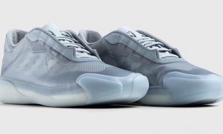 Mẫu giày Prada x Adidas Luna Rossa 21 cháy hàng ngay khi mới ra mắt