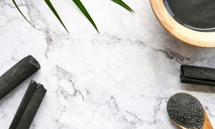 Than hoạt tính áp dụng trong làm việc đẹp có tốt như lời đồn? 