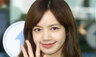 Những ngôi sao châu Á và 'vầng trán sân bay' huyền thoại