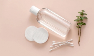 [Review] Top 15 loại nước tẩy trang cho da dầu mụn tốt nhất nên dùng  