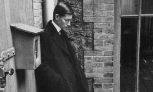 Khoảnh khắc sức nặng của đế chế thời trang Dior đè lên vai chàng trai 21 tuổi 