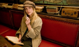 3 tác phẩm chiến tranh có phong cách thời trang đẹp nhất 