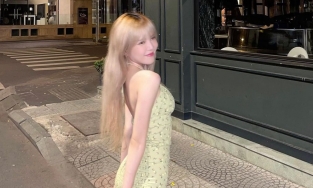 Thử lên thử xuống vô số item, Thiều Bảo Trâm đã tìm được trang phục chân ái