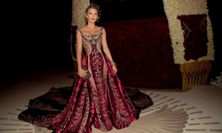 Blake Lively: Một trong những nữ hoàng thảm đỏ của Hollywood 