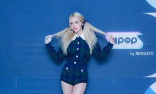 Rosé và Somi cùng để một màu tóc, cùng diện lại đồ: Stylist YG có đang quá lười?