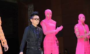 Đã từng có người mẫu dám bỏ show của NTK Công Trí vì không thích thiết kế trang phục