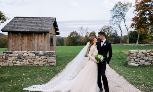 Thiết kế được con gái Bill Gates mặc trong đám cưới đến từ Vera Wang 