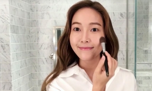 Cứ mắc phải những lỗi trang điểm này, bảo sao bạn mãi mệt mỏi và thiếu sức sống 