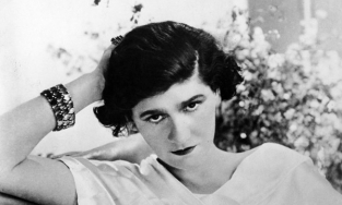 5 châm ngôn thời trang kinh điển của Coco Chanel dành cho những quý cô “tập sự” 