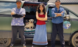 Đôi vợ chồng 9x bỏ gần 300 triệu để độ chiếc xe thành “ngôi nhà” xuyên Việt