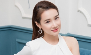 Khoe khéo vòng eo con kiến siêu thực nhưng Nhã Phương lại bị chê tơi bời