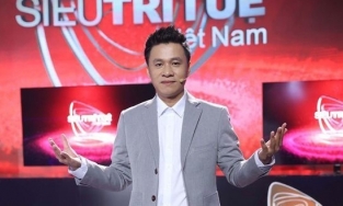 Người đàn ông nhớ được 20000 số Pi sau 3.14 bị bạn gái bỏ vì quên sinh nhật